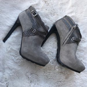 Guess (stiletto) high heel booties